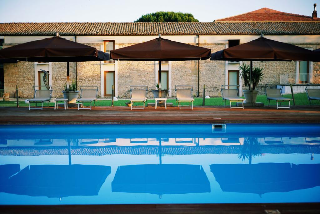 Hotel Villa Carlotta Ragusa Kültér fotó